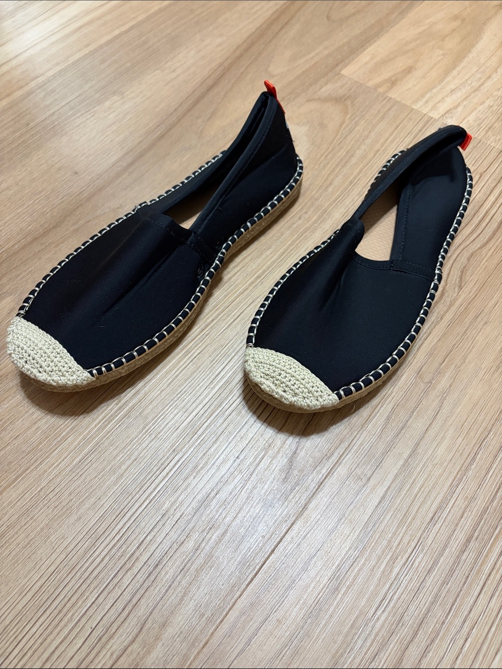 Sea Star Beachwear Women’s Size 10 Black Espadrille Water Shoes Slip On Flats - Picture 2 of 6